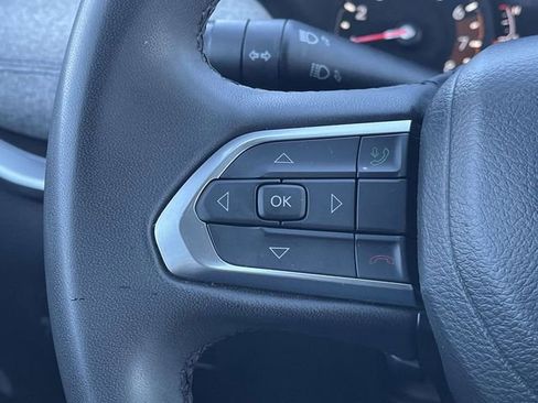 Used 2024 Jeep Compass Latitude image 26