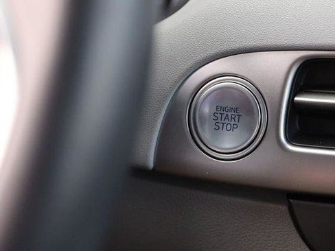 Used 2025 Hyundai Palisade SEL image 17