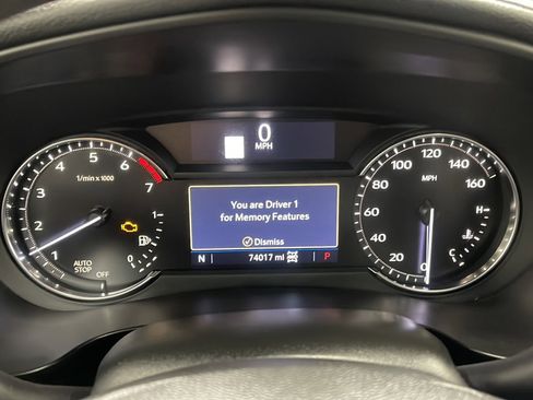 Used 2019 Cadillac XT4 Premium Luxury AWD/4WD image 5