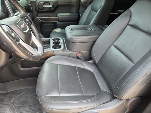 Used 2021 GMC Sierra 1500 SLT w/ SLT Premium Plus Package AWD/4WD image 9