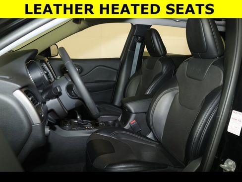 Used 2022 Jeep Cherokee Latitude Lux w/ Sun & Sound Group image 3