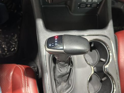 Used 2018 Dodge Durango SRT w/ SRT Interior Appearance Group image 15