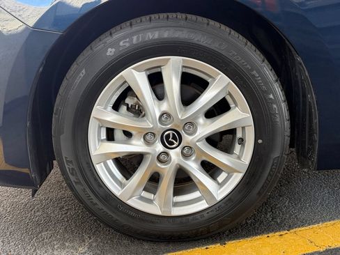 Used 2016 MAZDA MAZDA3 i Sport w/ Preferred Equipment Package FWD image 44