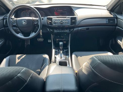 Used 2016 Honda Accord Sport image 12