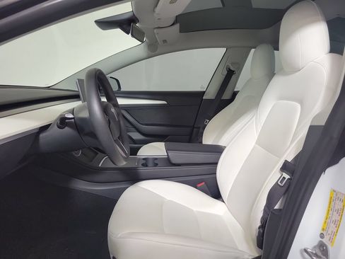 Used 2022 Tesla Model 3 Standard Range RWD image 11