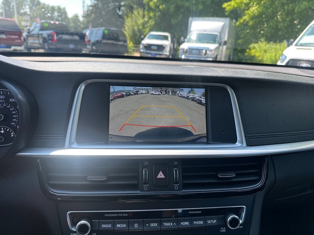 Used 2020 Kia Optima LX FWD image 17