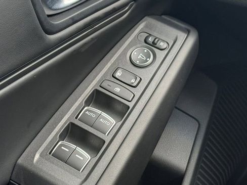 Used 2025 Honda Accord SE image 12