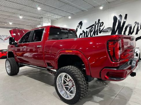 Used 2021 GMC Sierra 2500 Denali w/ Denali Ultimate Package AWD/4WD image 4