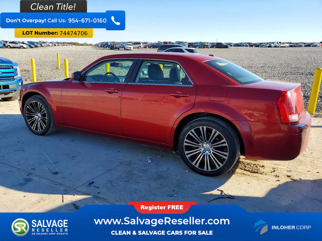 Used 2010 Chrysler 300 S RWD image 3