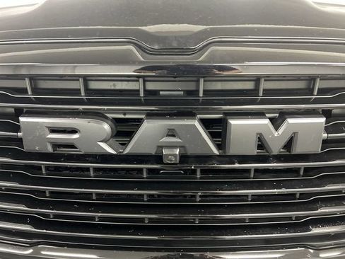 Used 2025 RAM 1500 Laramie w/ Night Edition AWD/4WD image 31