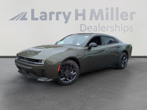 New 2026 Dodge Charger R/T w/ Driver Convenience Group AWD/4WD image 1