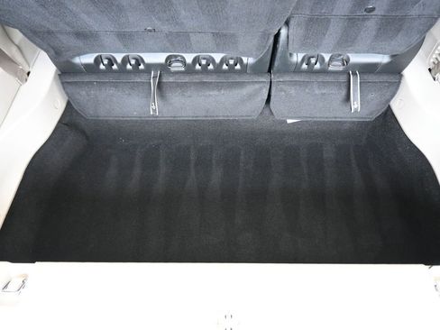 Used 2022 Chrysler Pacifica Touring-L FWD image 66