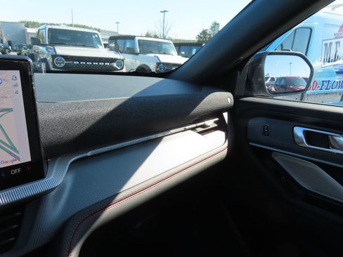 New 2026 Ford Explorer ST image 11