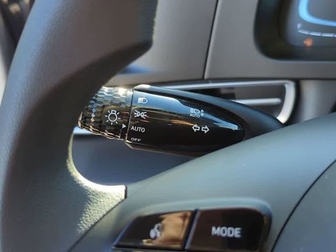 New 2026 Hyundai Elantra SE image 27