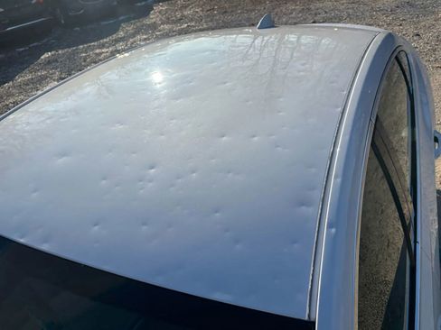 Used 2019 Buick LaCrosse Essence w/ Sights and Sounds Package image 34