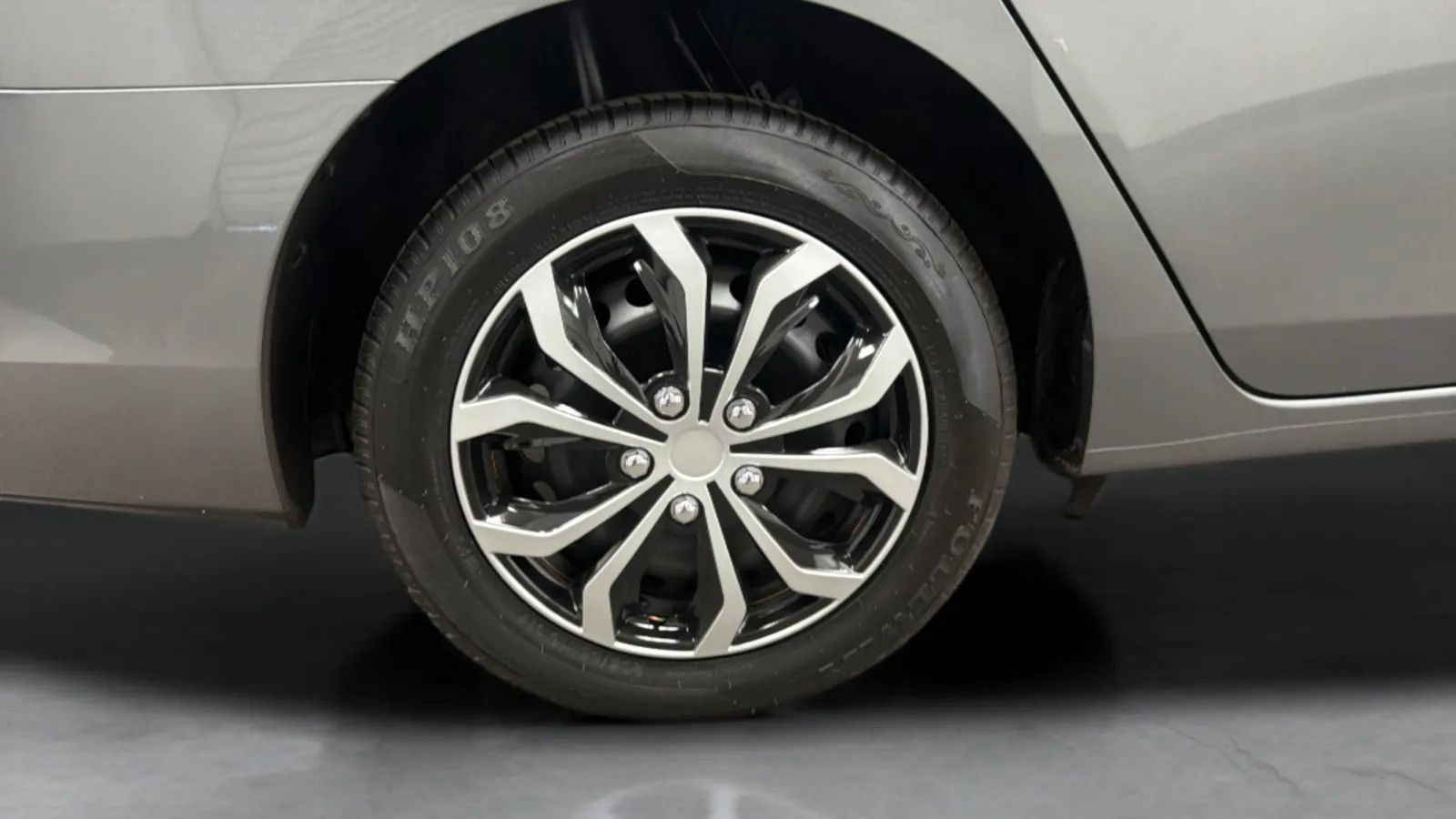 Used 2018 Nissan Sentra S FWD image 26
