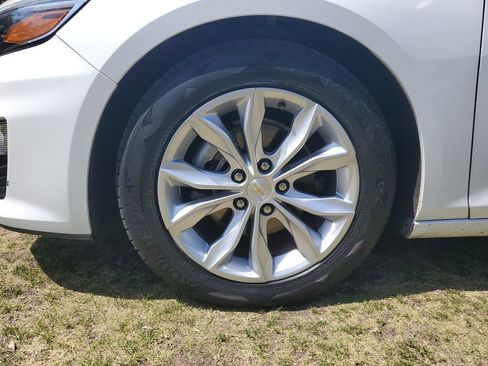 Used 2024 Chevrolet Malibu LT FWD image 7