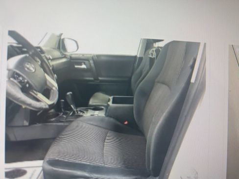 Used 2016 Toyota 4Runner Trail AWD/4WD image 11