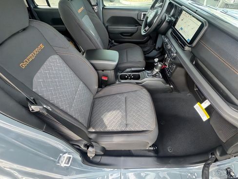 New 2026 Jeep Gladiator Mojave image 11