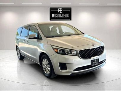 Used 2018 Kia Sedona LX