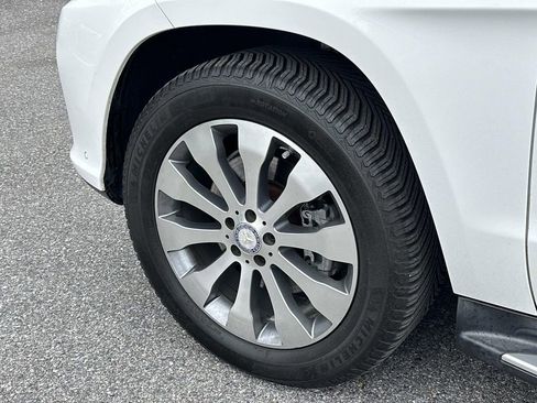 Used 2017 Mercedes-Benz GLS 450 4MATIC image 40