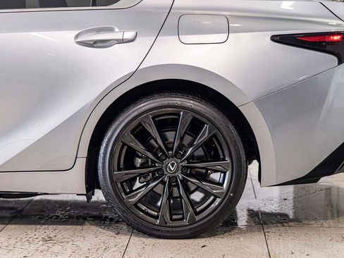 Used 2024 Lexus IS 350 F Sport image 8