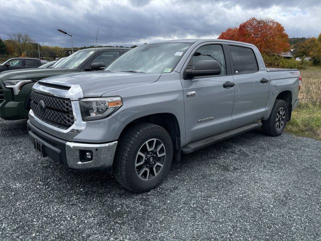 Used 2018 Toyota Tundra SR5 w/ TRD Off Road Package AWD/4WD image 3