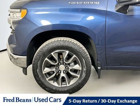 Used 2022 Chevrolet Silverado 1500 LT image 32