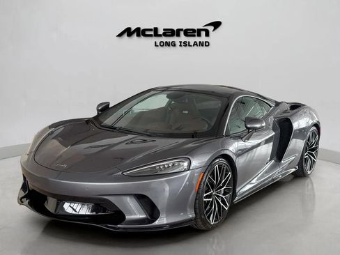 Used 2023 McLaren GT image 32