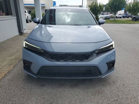 Used 2023 Honda Civic Sport Touring image 13