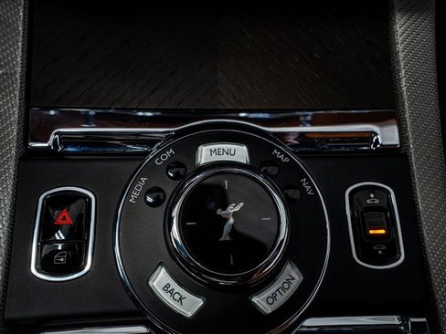 Used 2018 Rolls-Royce Wraith image 54