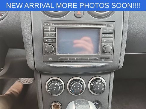 Used 2011 Nissan Rogue SV w/ Premium Pkg AWD/4WD image 12