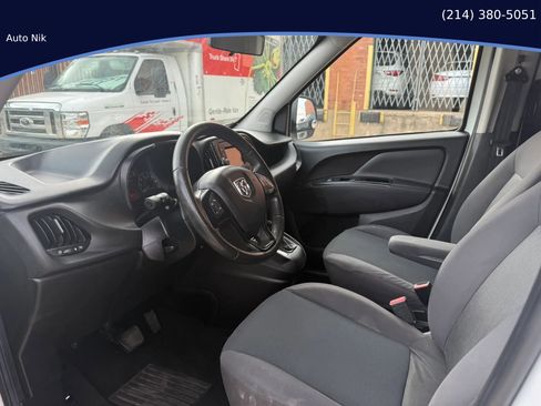 Used 2016 RAM ProMaster City Tradesman SLT w/ Rear Back-up Camera Group image 8