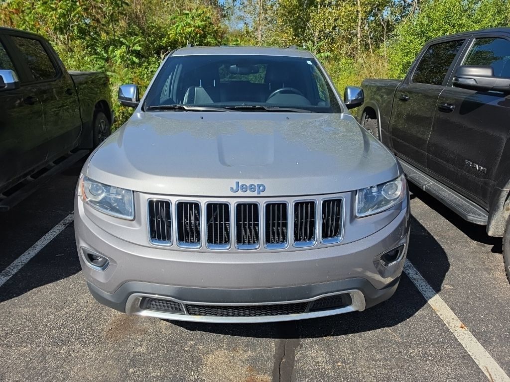 Used 2015 Jeep Grand Cherokee Limited w/ Trailer Tow Group IV AWD/4WD image 2