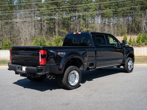 Used 2025 Ford F450 Platinum w/ FX4 Off-Road Package AWD/4WD image 51
