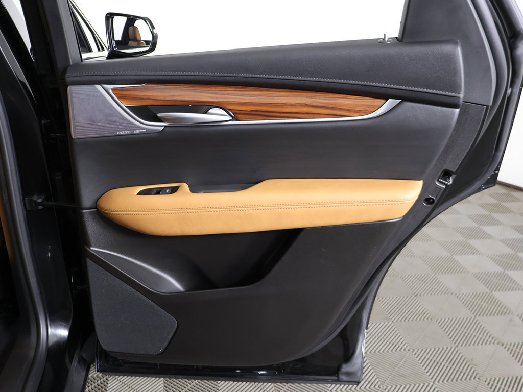Used 2025 Cadillac XT5 Premium Luxury w/ LPO, Floor Liner Package AWD/4WD image 31