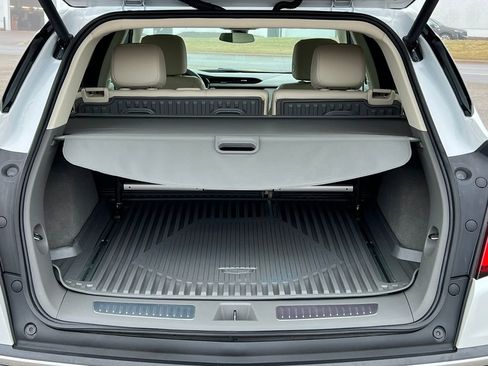 Used 2023 Cadillac XT5 Premium Luxury image 38