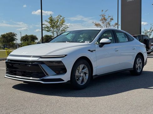 Certified 2026 Hyundai Sonata SE image 7