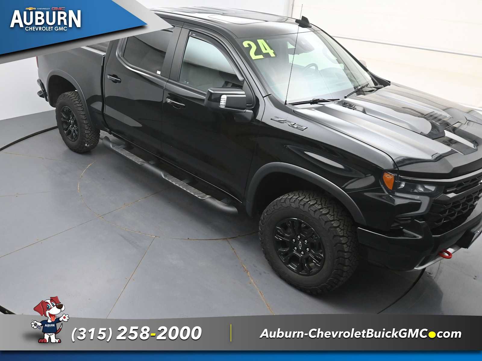 Used 2024 Chevrolet Silverado 1500 ZR2 w/ Technology Package AWD/4WD image 28
