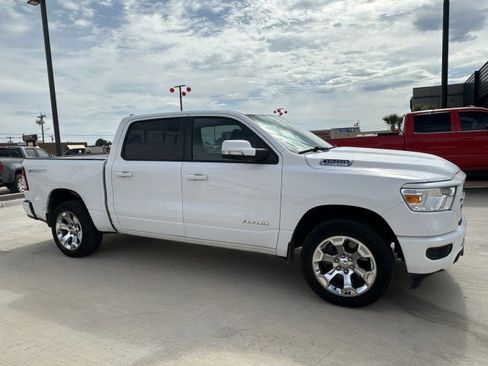 Used 2022 RAM 1500 Lone Star AWD/4WD image 3