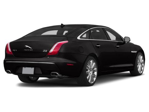Used 2015 Jaguar XJ L Portfolio RWD image 60