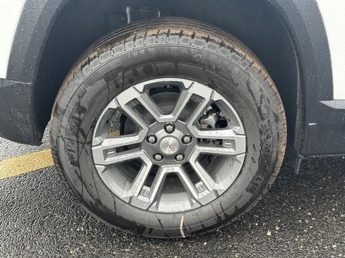 New 2026 GMC Terrain Elevation w/ Technology Package II image 4