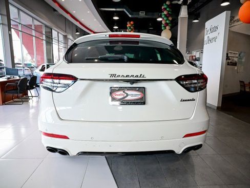 Used 2022 Maserati Levante GT image 6