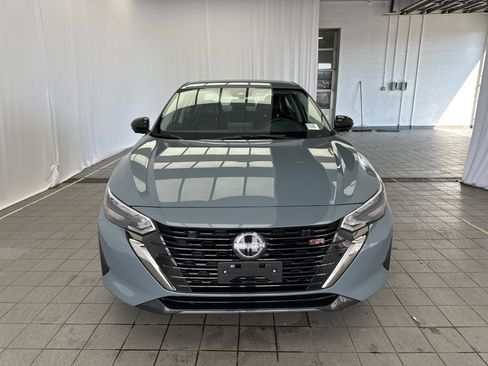 Certified 2024 Nissan Sentra SR w/ SR Premium Package image 2