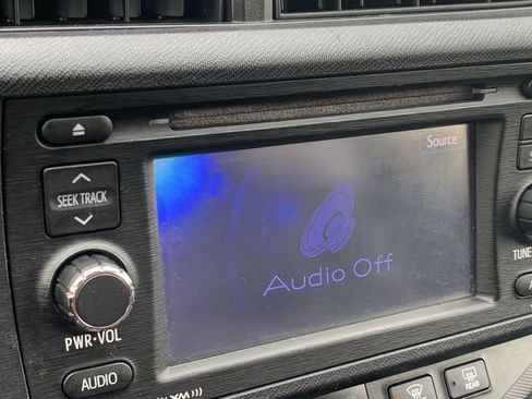 Used 2013 Toyota Prius C Four FWD image 21