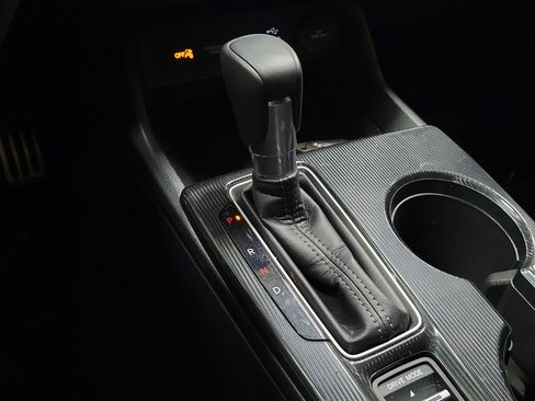 Certified 2024 Honda Civic Sport image 32