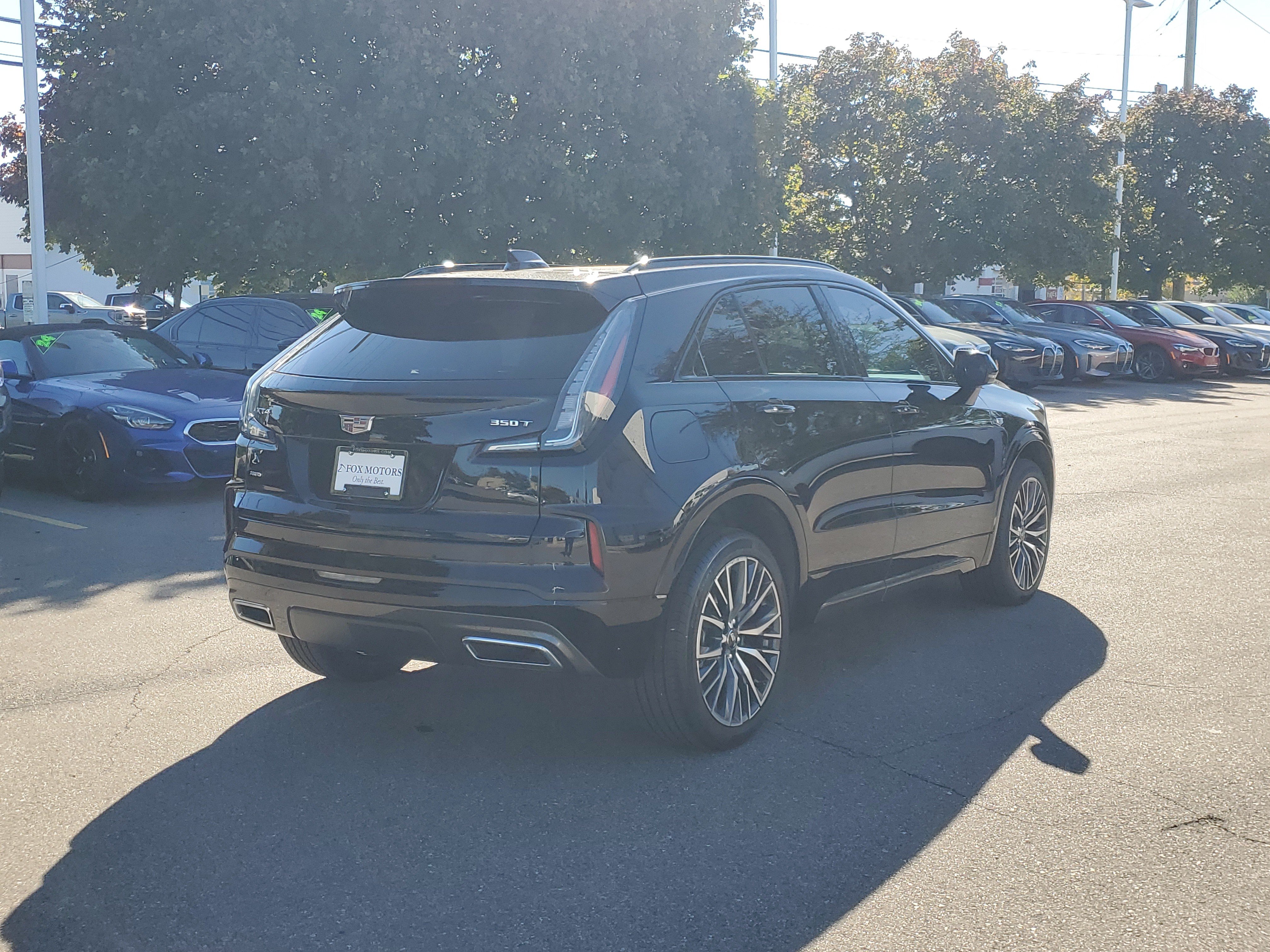 Used 2024 Cadillac XT4 Sport AWD/4WD image 5