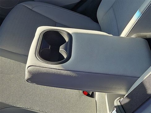 Used 2021 Hyundai Kona Ultimate w/ Cargo Package image 16