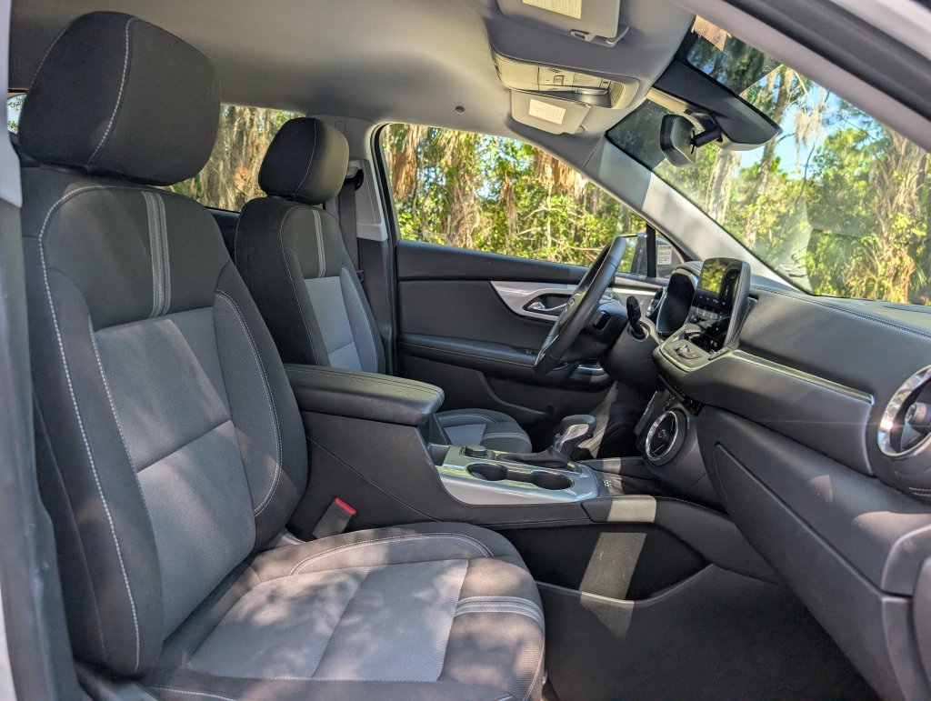Used 2024 Chevrolet Blazer LT w/ Redline Edition FWD image 19