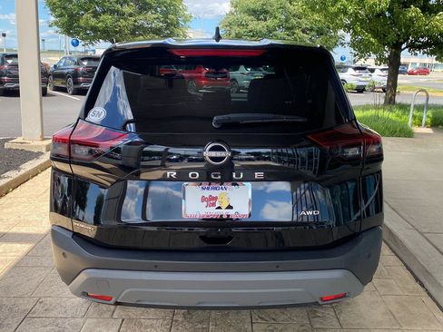 Certified 2023 Nissan Rogue S AWD/4WD image 6